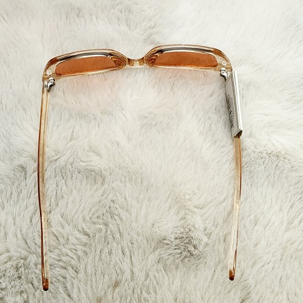 AIRE Titania Sunglasses Champagne Pink Tint Cat Eye NWT Revolve Small Fit - Picture 9 of 10